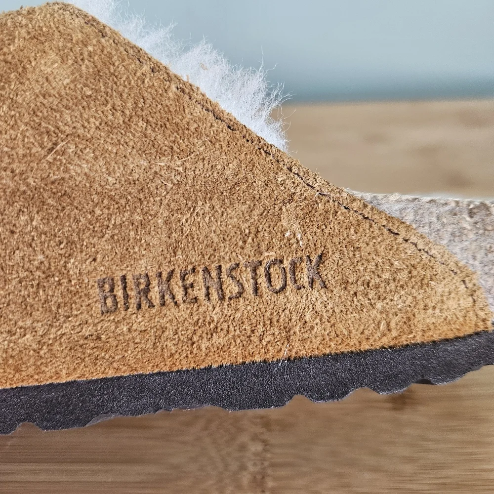 Birkenstock Size 40 - Picture 10 of 11